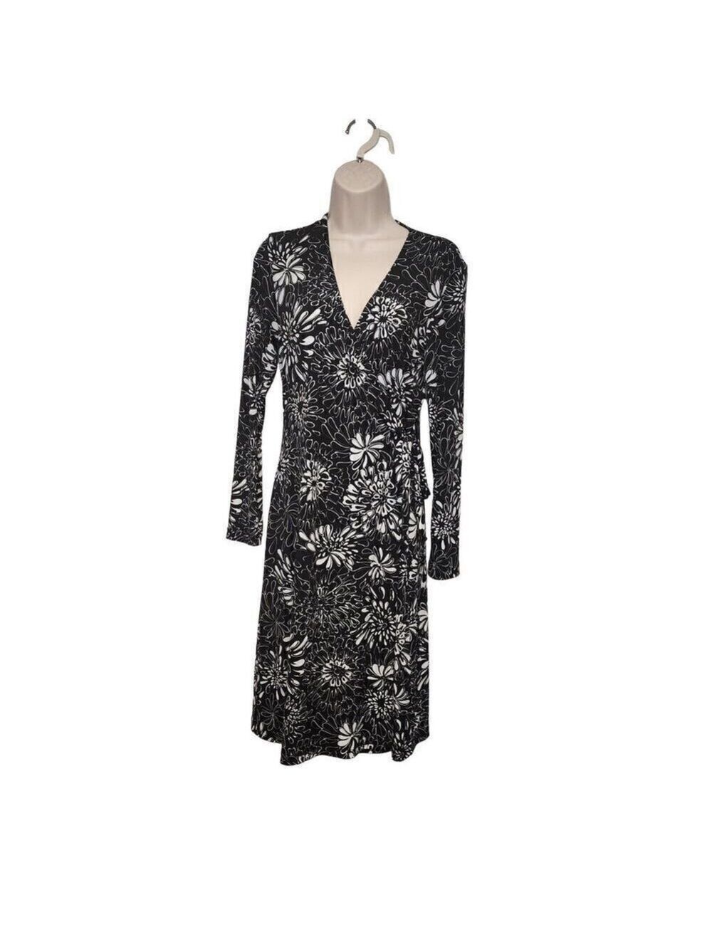 Chico's Black White Floral Wrap Midi Dress Size 0 Small